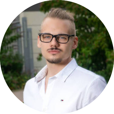 E-Mail-Marketing Masterclass speaker vakhnenko danylo 265x265 w960 h800 - E-Mail-Marketing Masterclass