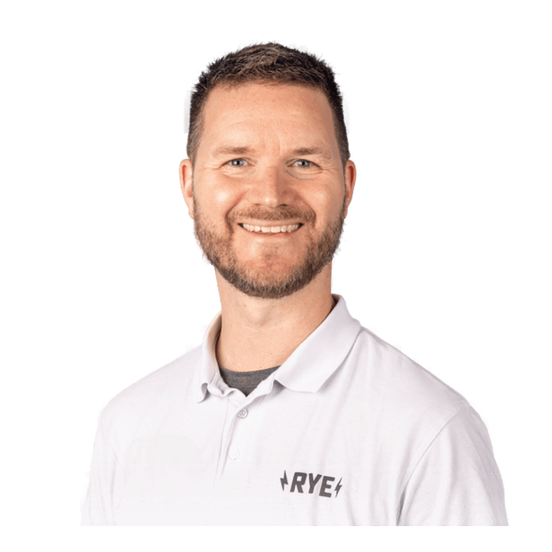 tobias eickelpasch portrait 1280x853px - E-Mail-Automation Expert